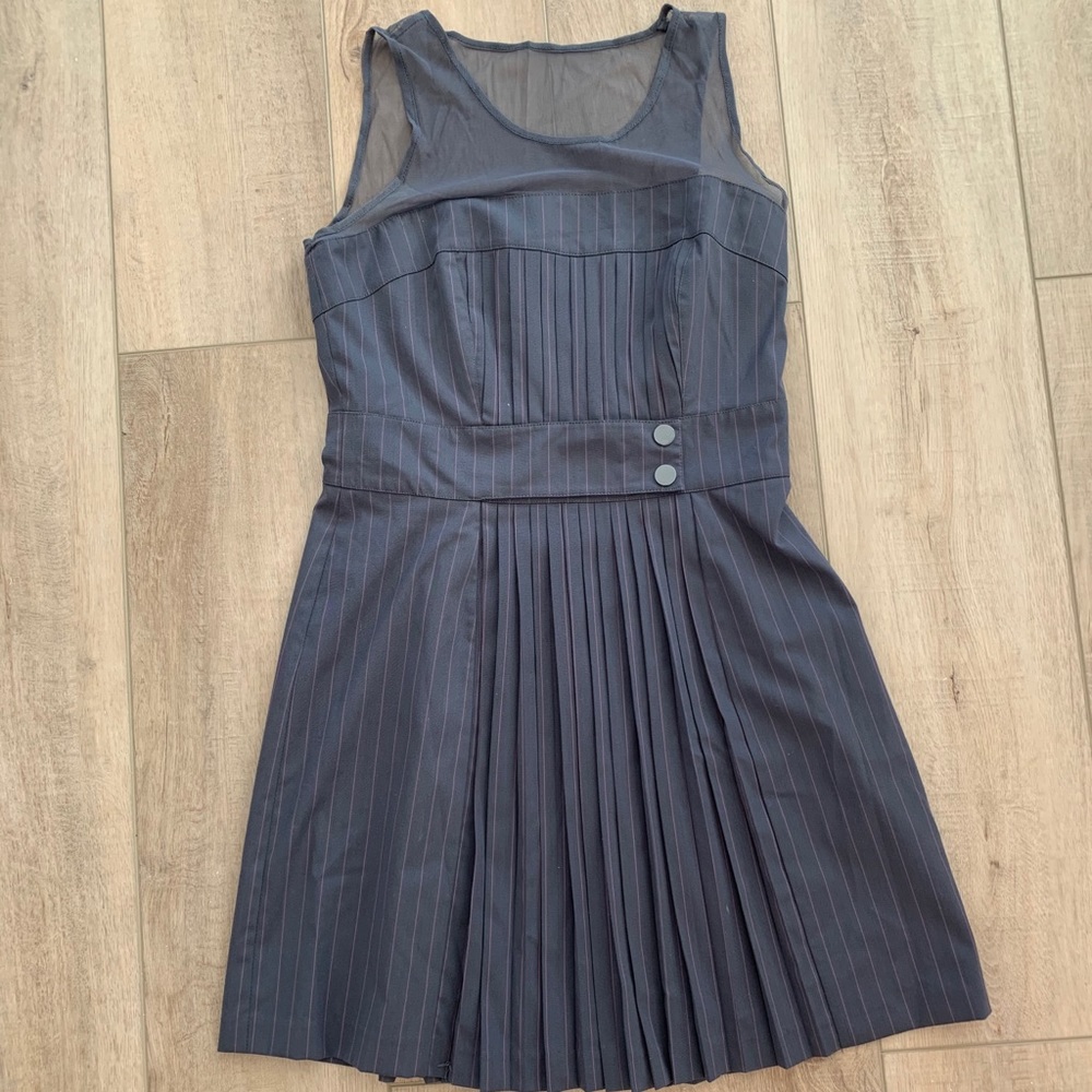 Bebe dress